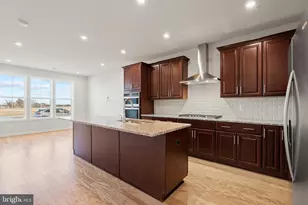 22395 Claude Moore Dr, Ashburn, VA 20148 - Photo 6