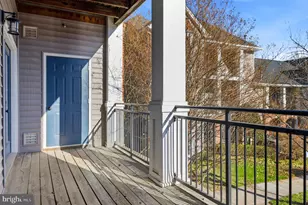 20419 Riverbend Square, Sterling, VA 20165 - Photo 14