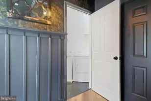 20419 Riverbend Square, Sterling, VA 20165 - Photo 32