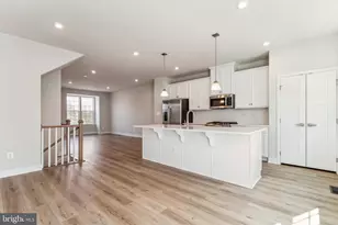 42564 Antonia Ter, Sterling, VA 20166 - Photo 10