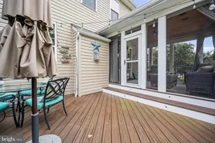 24469 Island Pool Ct, Aldie, VA 20105 - Photo 38