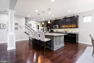 24469 Island Pool Ct, Aldie, VA 20105 - Photo 8