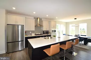 22790 Tawny Pne Sq, Ashburn, VA 20148 - Photo 20
