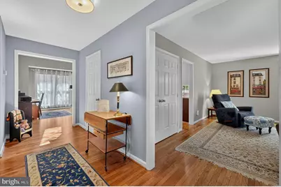 15 Linden Hill Way SW, Leesburg, VA 20175 - Photo 8