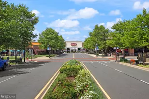 20254 Northpark Dr, Ashburn, VA 20147 - Photo 96