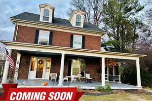 311 W Main St, Purcellville, VA 20132 - Photo 1
