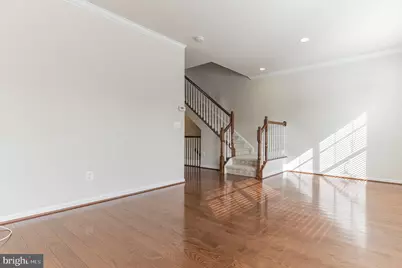 25621 Pleasant Valley Road, Chantilly, VA 20152 - Photo 32