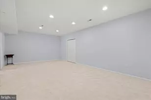 43041 Lago Stella Pl, Ashburn, VA 20148 - Photo 32