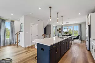 211 Chianti Ter SE, Leesburg, VA 20175 - Photo 14