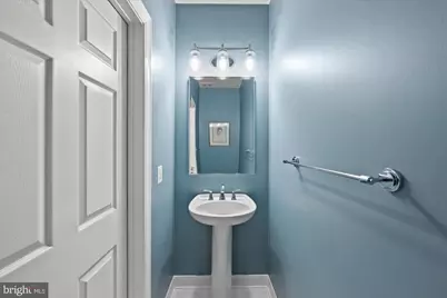 20026 Valhalla Square, Ashburn, VA 20147 - Photo 18