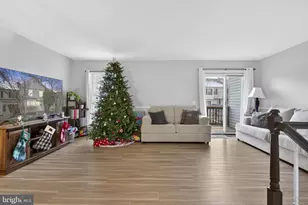 805 Smartts Ln NE, Leesburg, VA 20176 - Photo 14