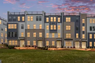 20821 Cloongee Ter, Dulles, VA 20166 - Photo 8