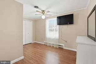 25 S Berlin Pike, Lovettsville, VA 20180 - Photo 16