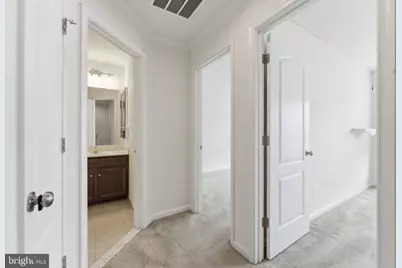 42396 Benfold Square, Brambleton, VA 20148 - Photo 24