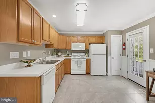 35898 Clover Terrace, Round Hill, VA 20141 - Photo 10