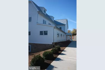 119 The Plains Road #101, Middleburg, VA 20117 - Photo 4