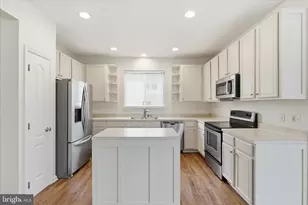 43438 Oxen Ln, Chantilly, VA 20152 - Photo 12