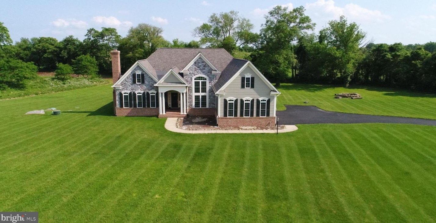 21562 Greengarden Rd, Upperville, VA 20184
