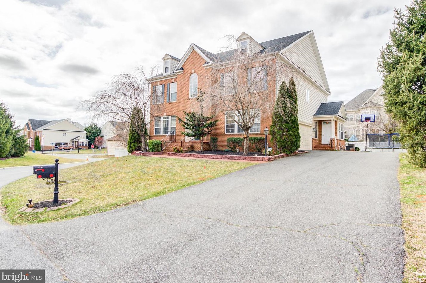 22787 Sweet Andrea Dr, Ashburn, VA 20148-5648