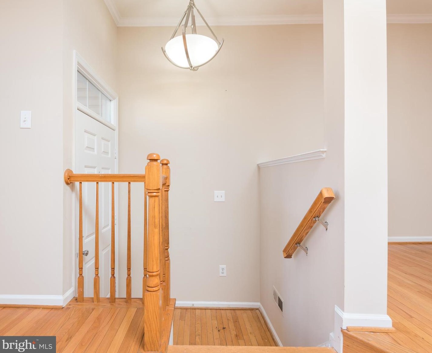 20903 Sandstone Sq, Dulles, VA 20165-7221