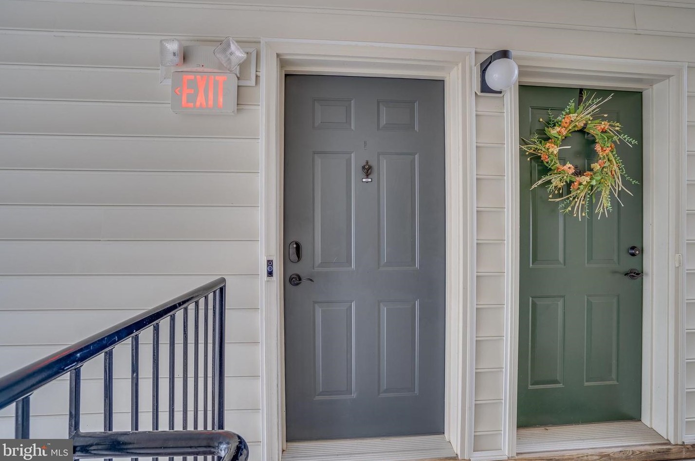 42245 San Juan Ter, Stone Ridge, VA 20105-5670