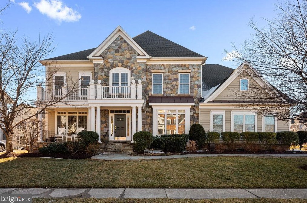 43467 Mountcastle Dr, Fairfax, VA 20152-2589