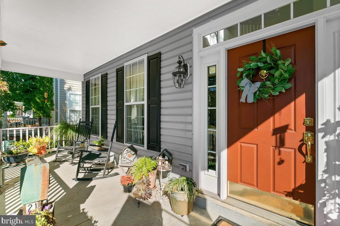 43316 Markham Pl, Ashburn, VA 20147-4596