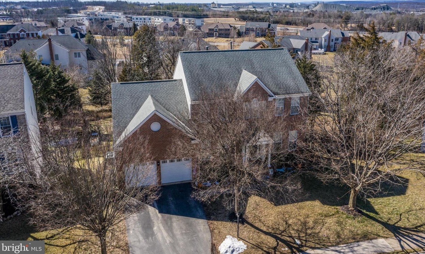 19967 Alexandras Grove Dr, Ashburn, VA 20147-3112