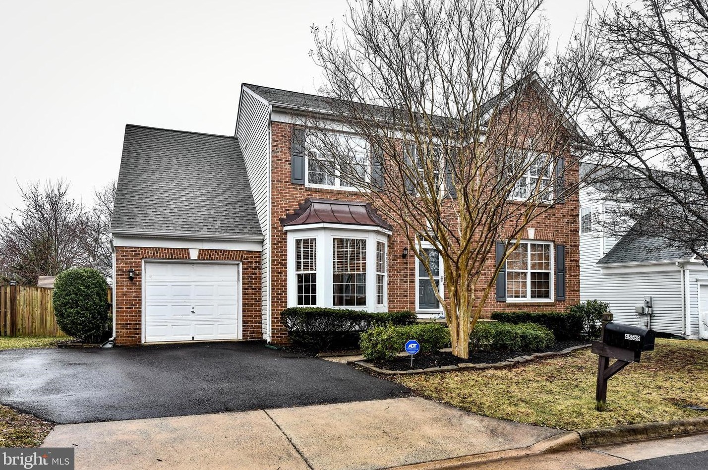 45559 Ruislip Manor Way, Dulles, VA 20166-9239