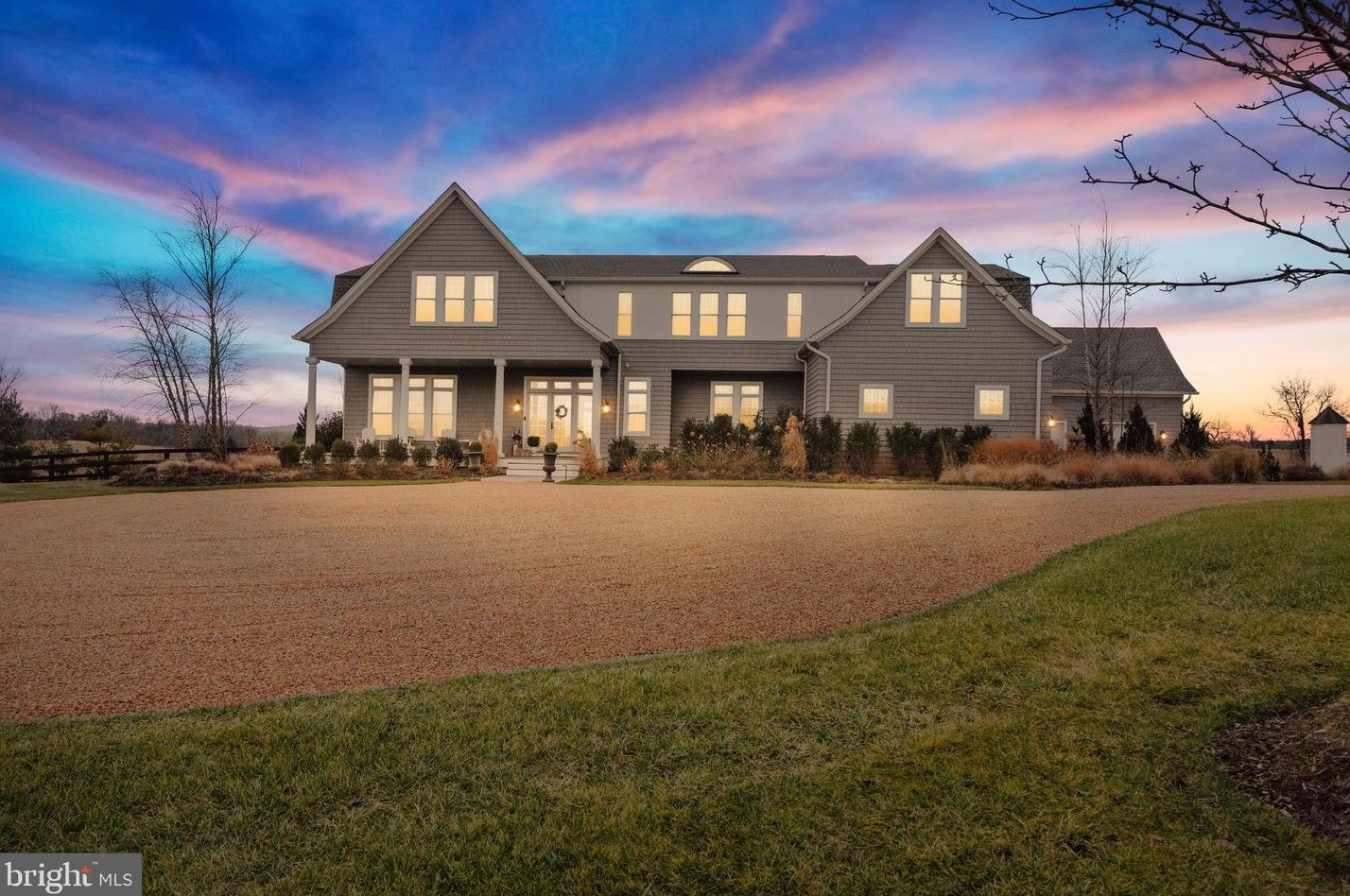 16684 Mandileigh Ln, Hamilton, VA 20158-9478