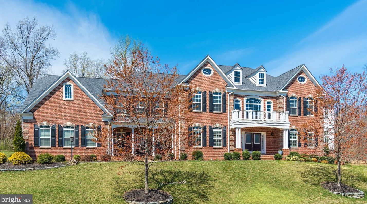 22391 Conservancy Dr, Ashburn, VA 20148-8067