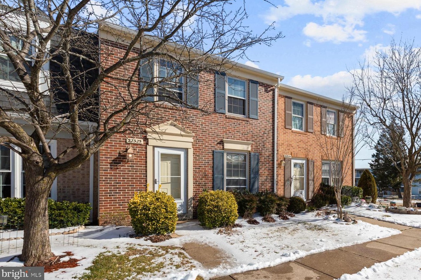 22325 Mayfield Sq, Dulles, VA 20164-4973