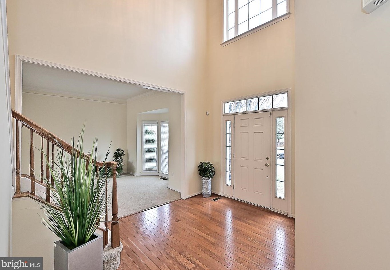 44350 Apache Cir, Ashburn, VA 20147-5043