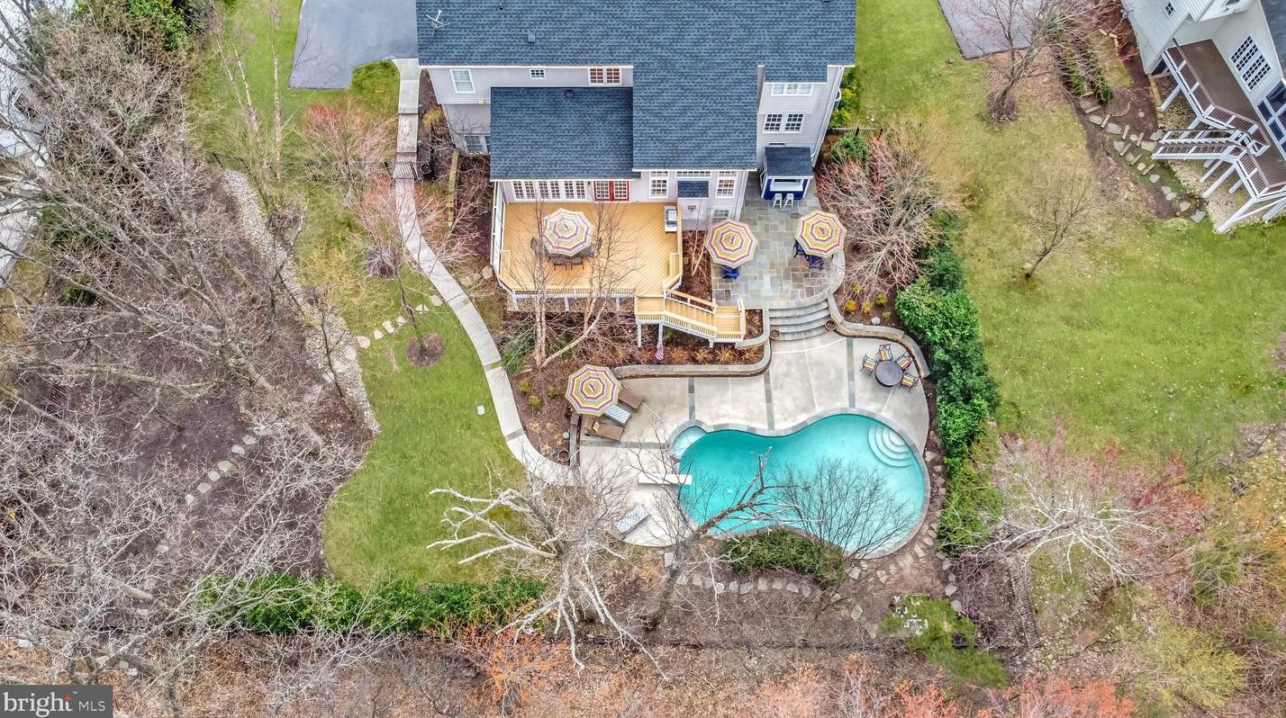 21997 Crested Quail Dr, Ashburn, VA 20148-7127