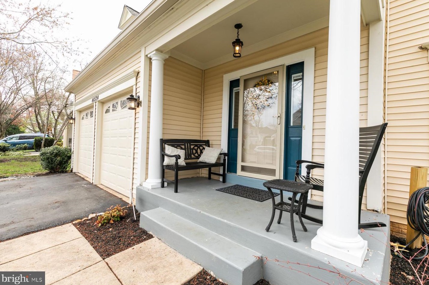 46524 Hollymead Pl, Dulles, VA 20165-6414