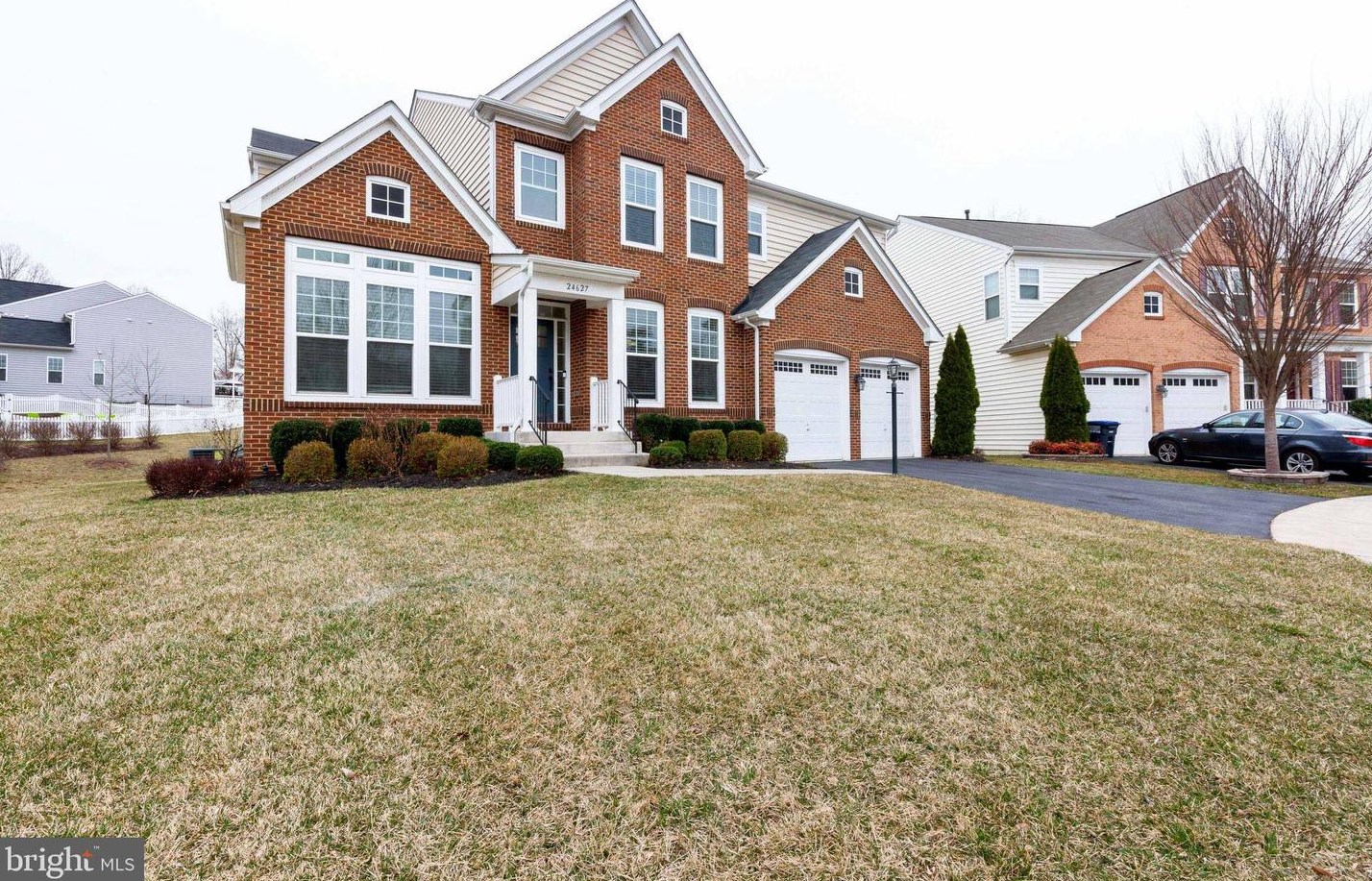 24627 Salmon River Pl, Stone Ridge, VA 20105-5534