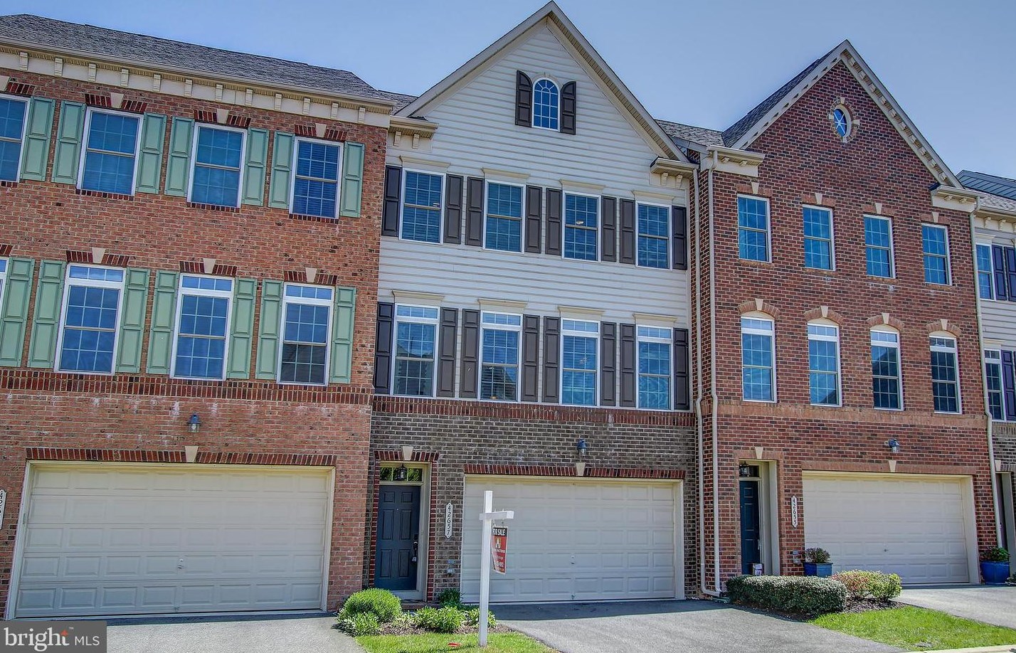 42657 Burbank Ter, Dulles, VA 20166-2607
