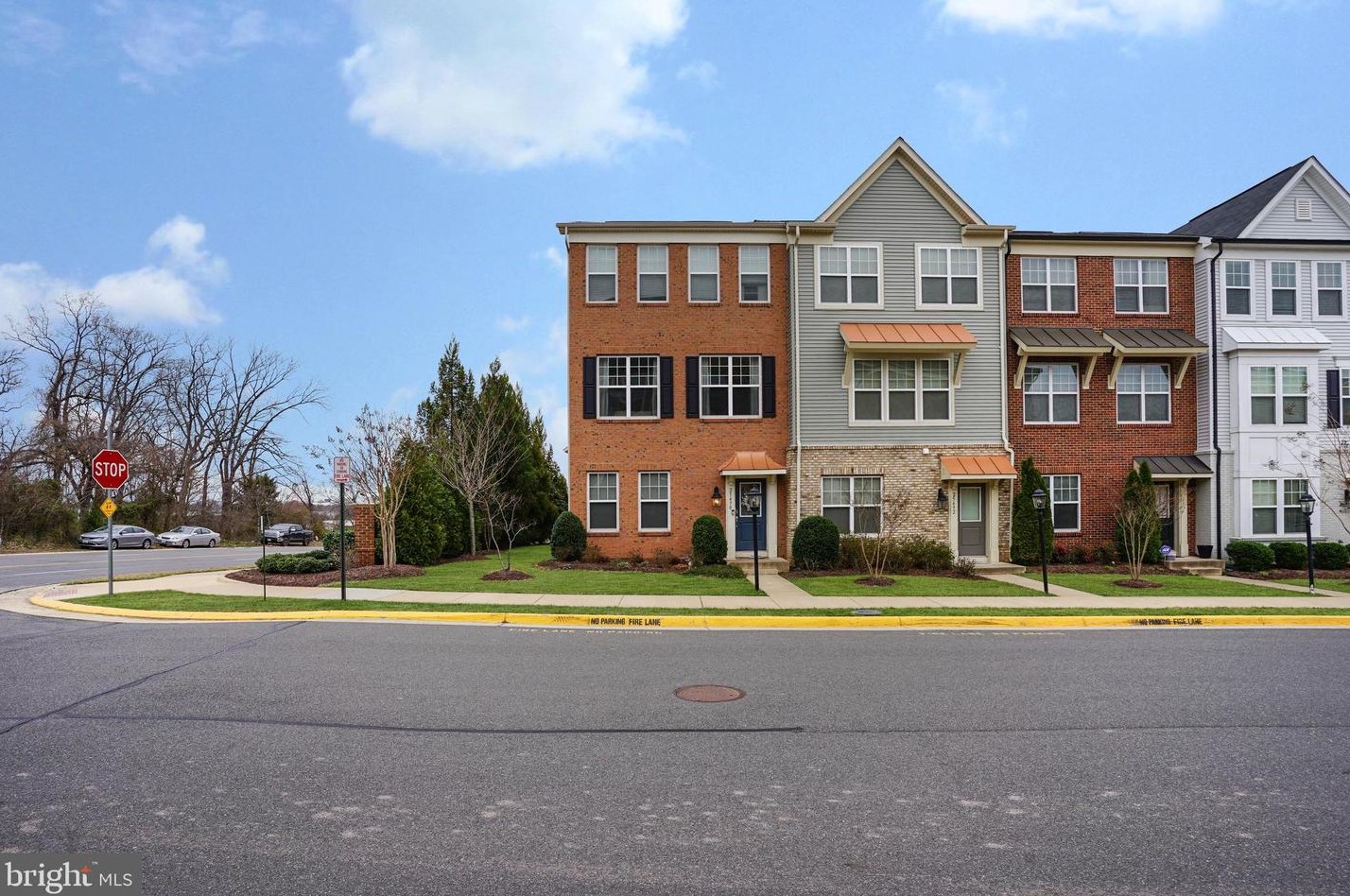 25490 Cancello Ter, Fairfax, VA 20152-6113