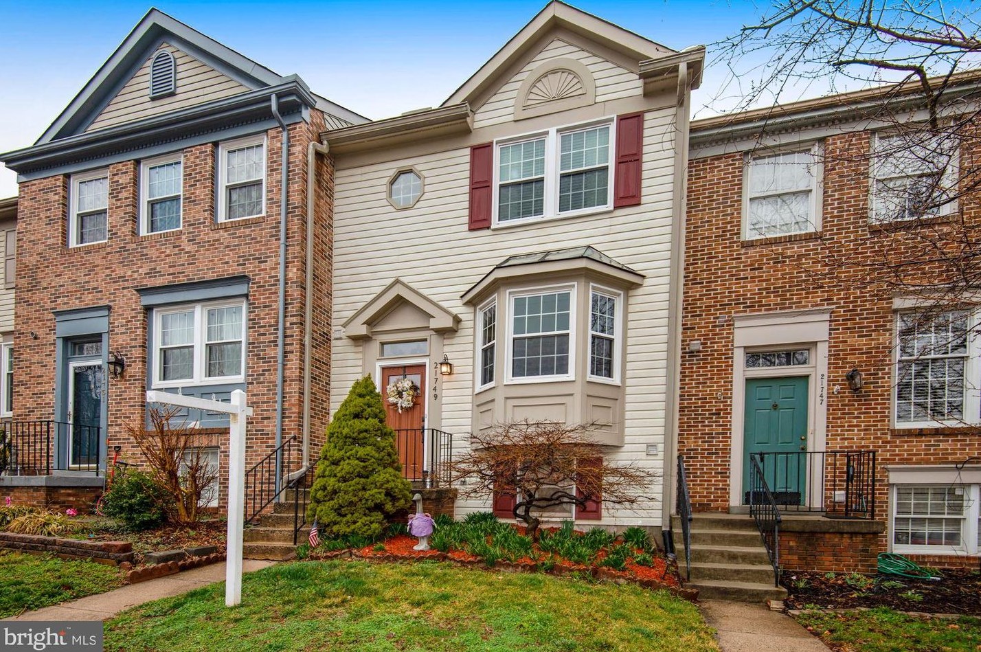 21749 Leatherleaf Cir, Dulles, VA 20164-2376
