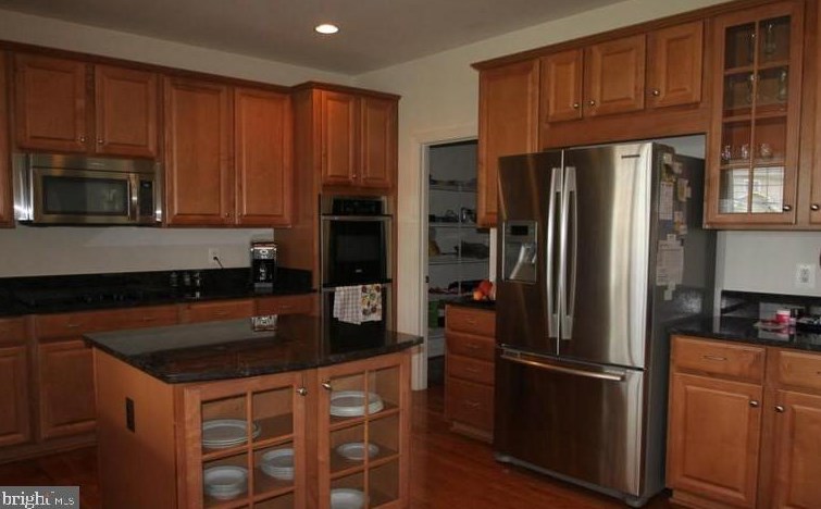 25334 Understanding Ct, Stone Ridge, VA 20105-3068