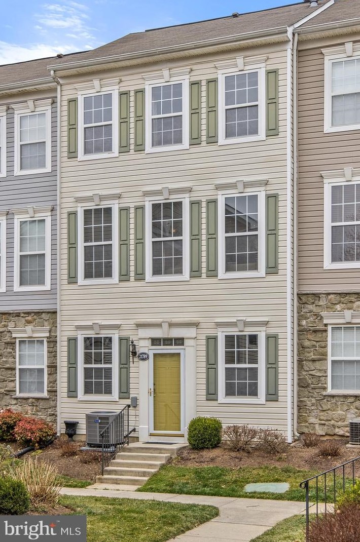 21789 Dragons Green Sq, Ashburn, VA 20147-6712