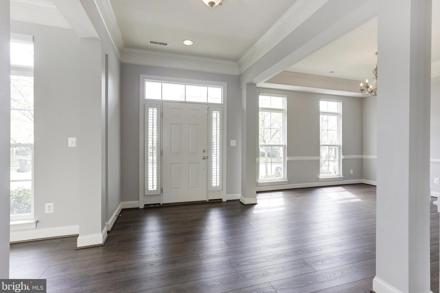 23247 Hickox Dr, Ashburn, VA 20148