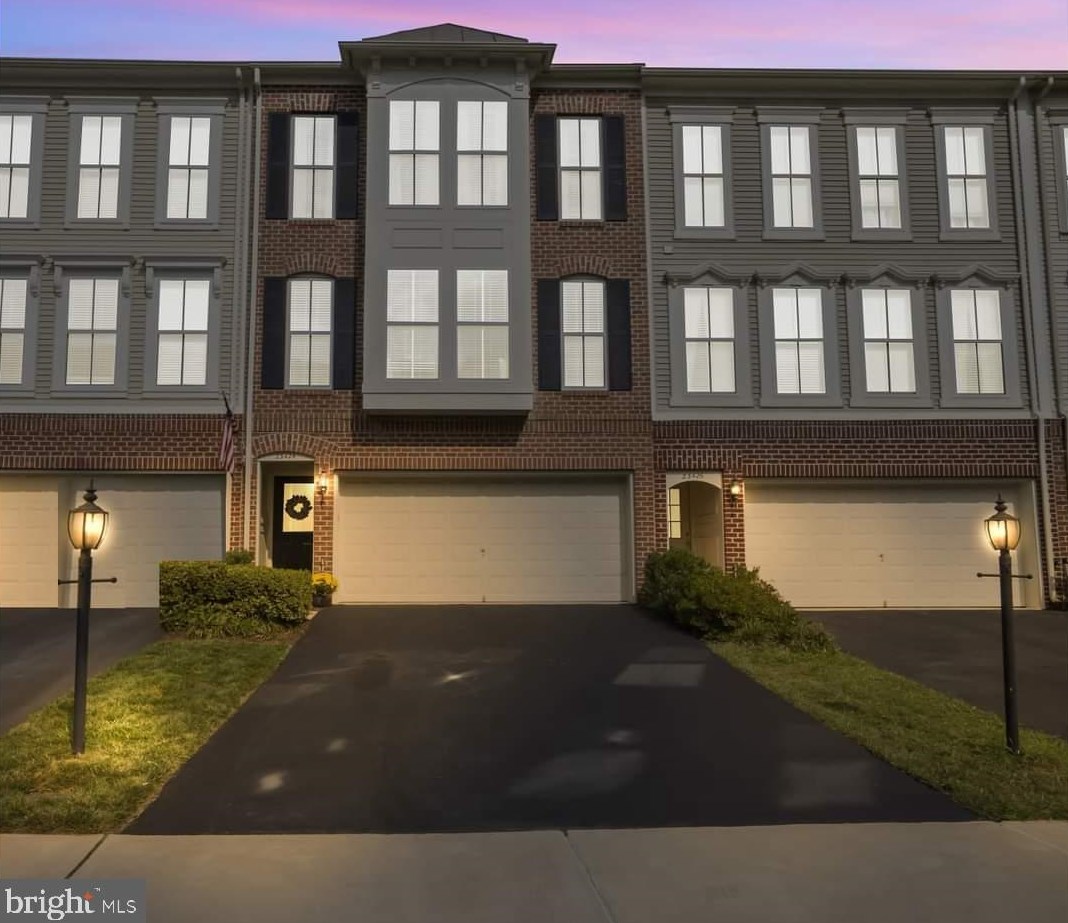 23424 Spice Bush Ter, Ashburn, VA 20148-7297