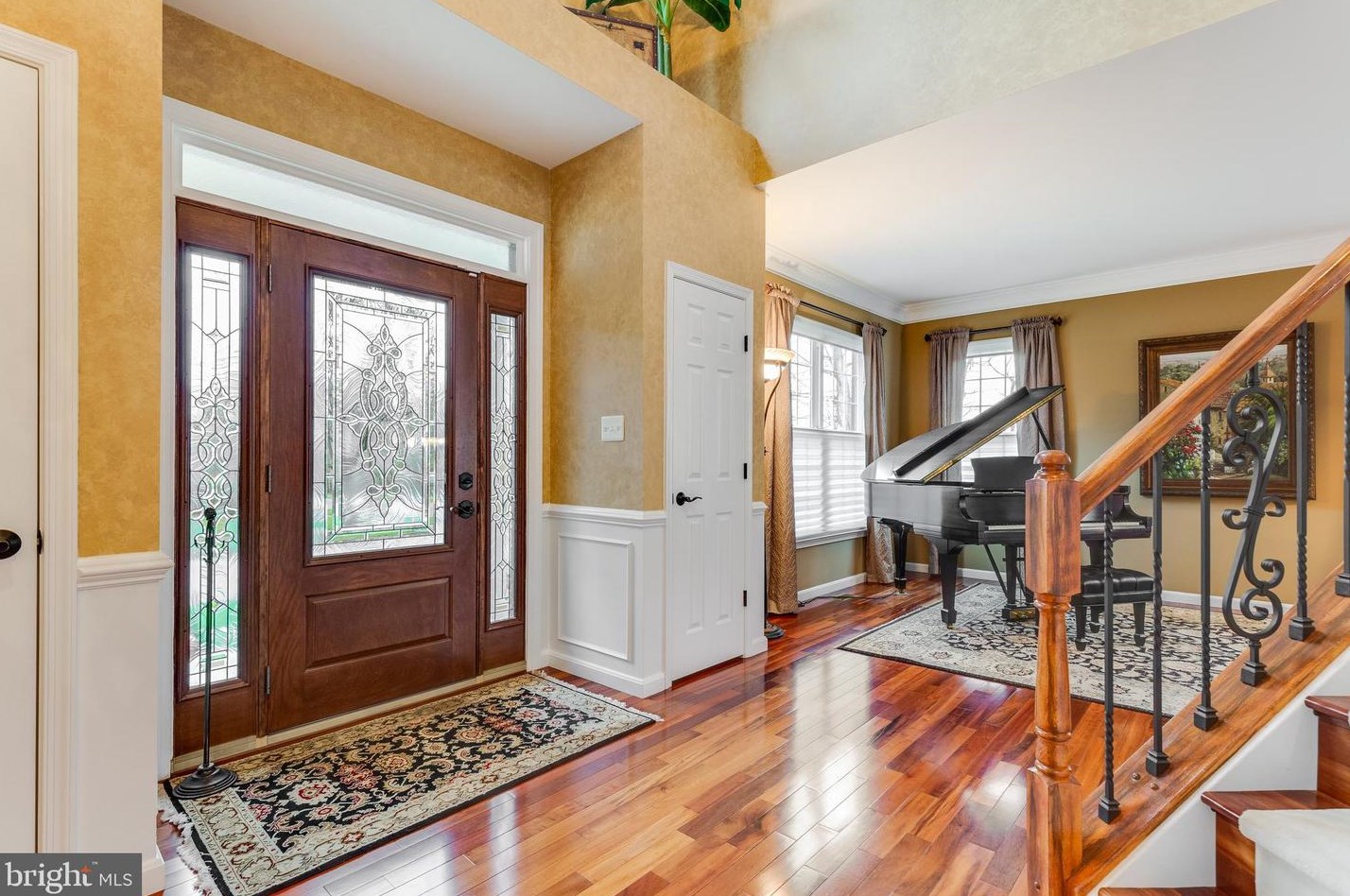 43220 Darkwoods St, Fairfax, VA 20152-4430