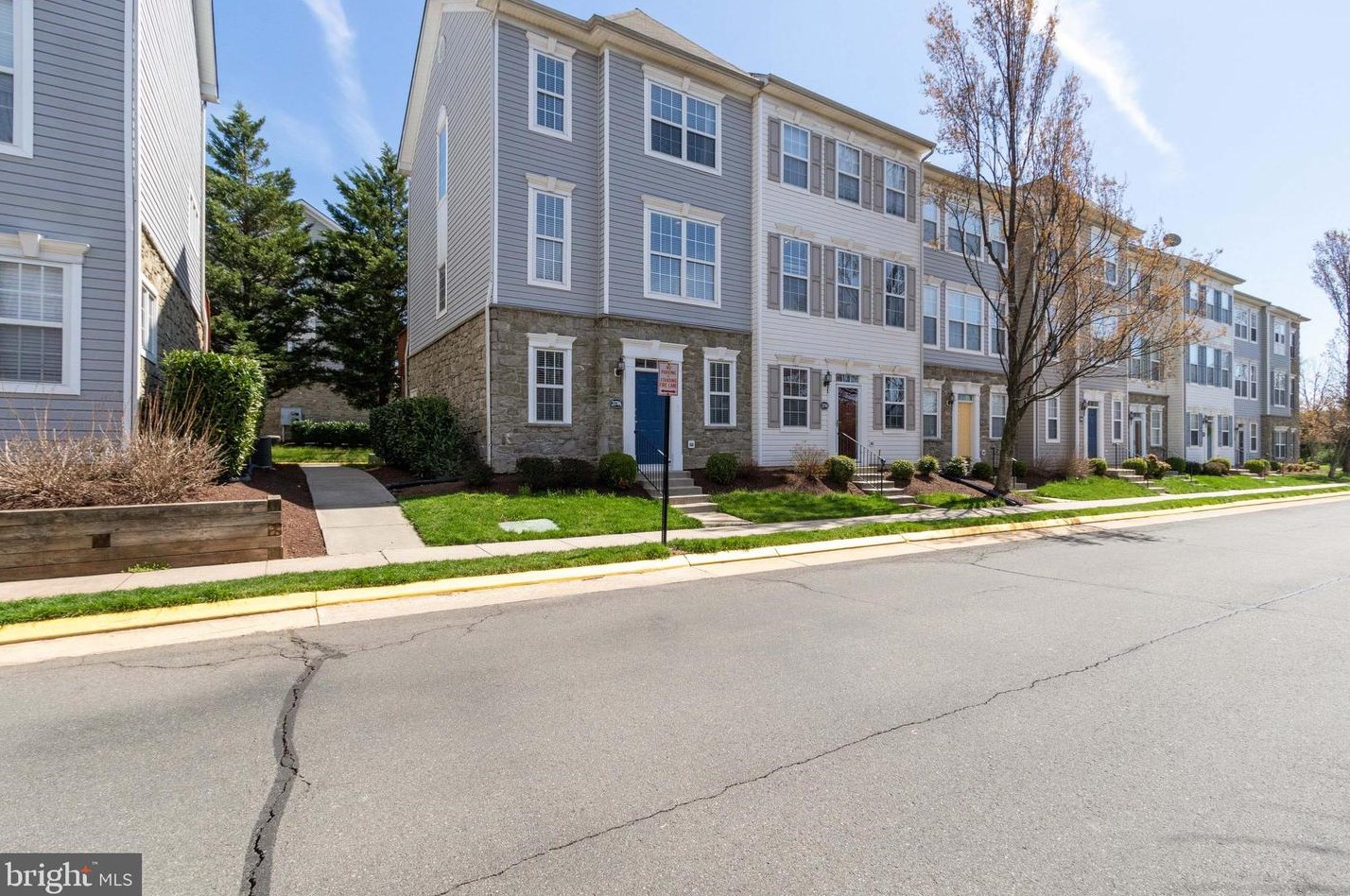 21786 Jarvis Sq, Ashburn, VA 20147-6720