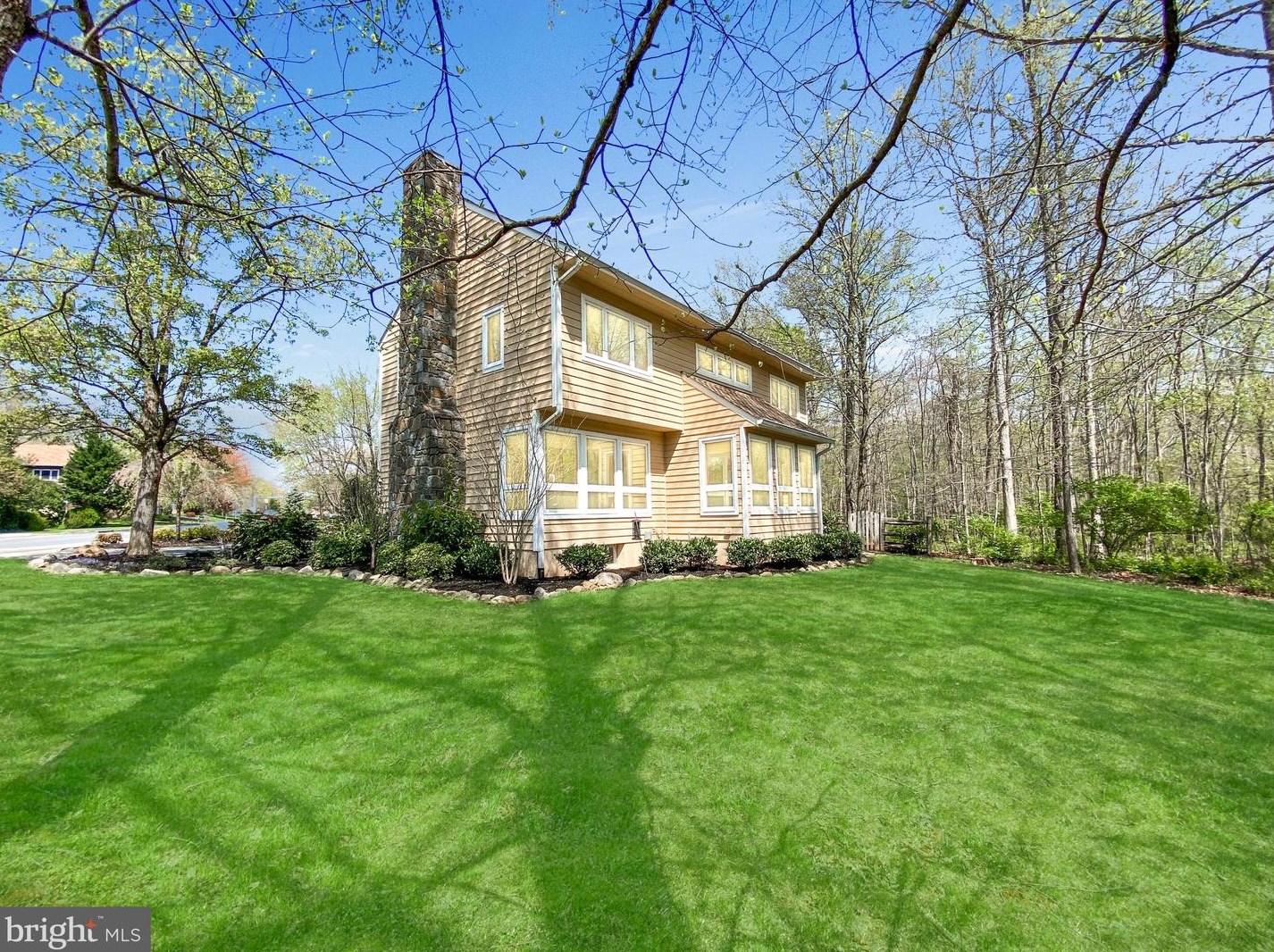 19 Rutherford Cir, Dulles, VA 20165-6221