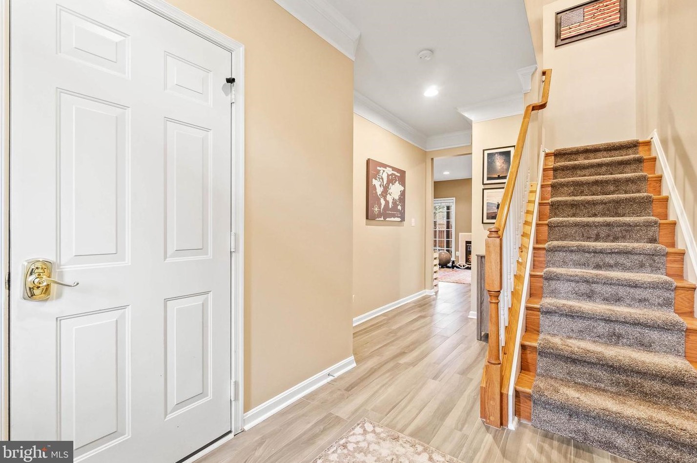 43162 Crosswind Ter, Ashburn, VA 20148-5318
