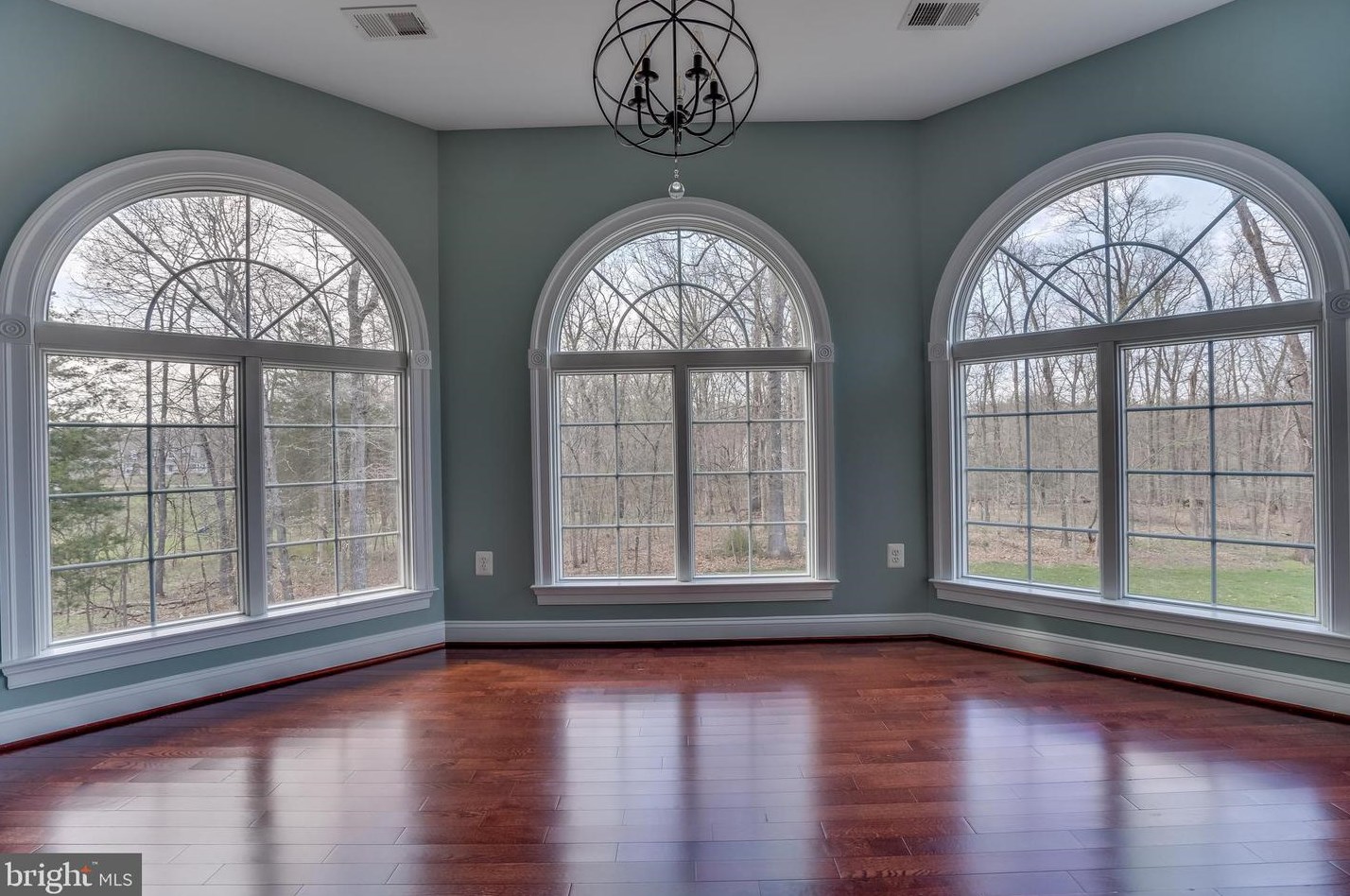 22441 Beaverdam Dr, Ashburn VA  20148-7333 exterior