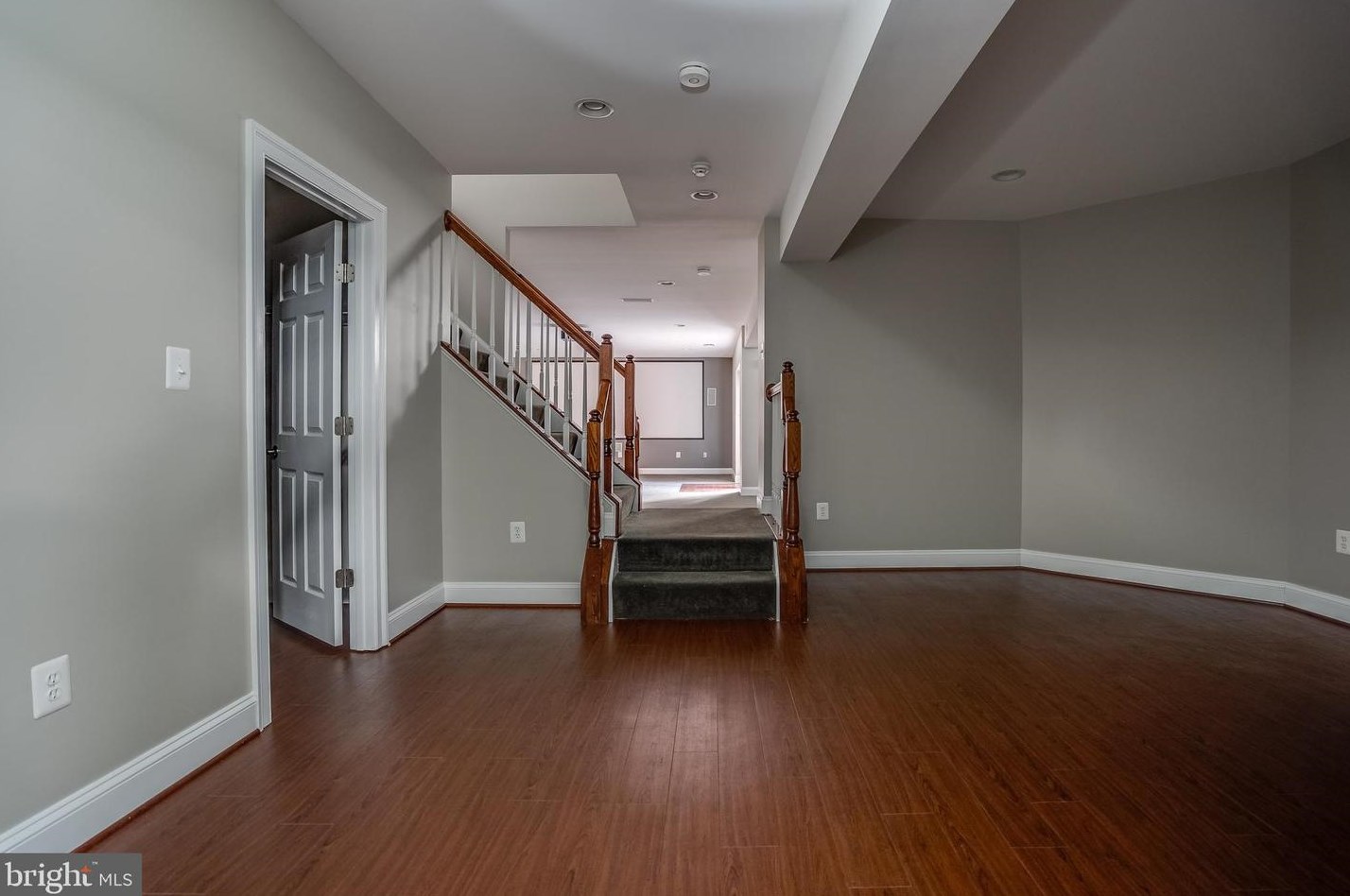 22441 Beaverdam Dr, Ashburn VA  20148-7333 exterior