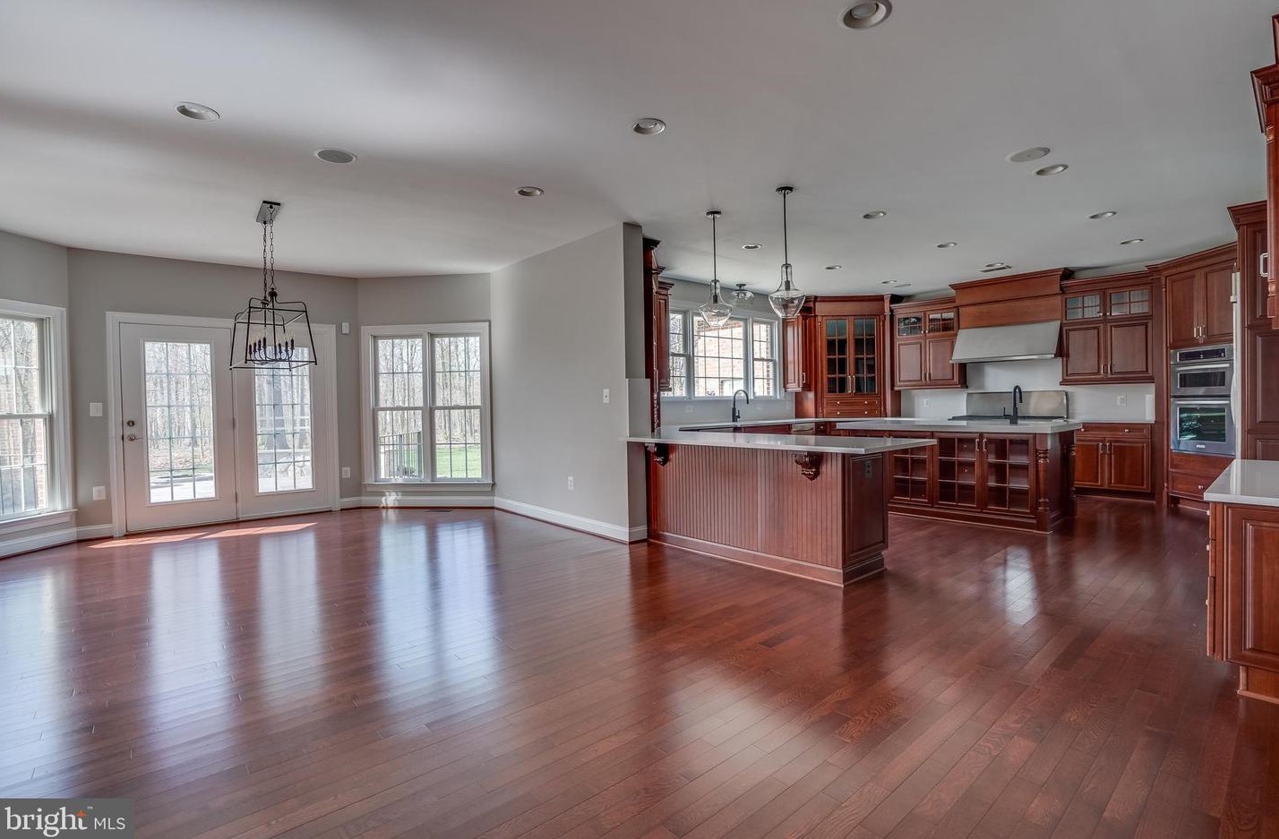 22441 Beaverdam Dr, Ashburn VA  20148-7333 exterior